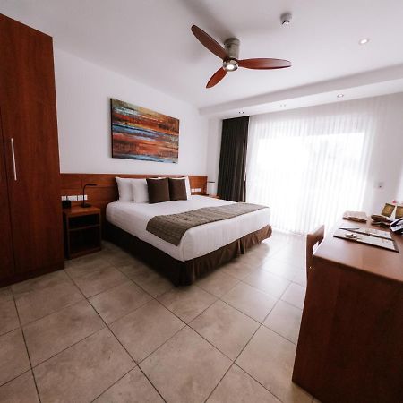 Hotel Cucuve 阿约拉港 外观 照片